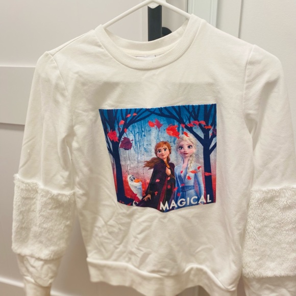 Like New - kid’s Frozen Sweater - Picture 2 of 6